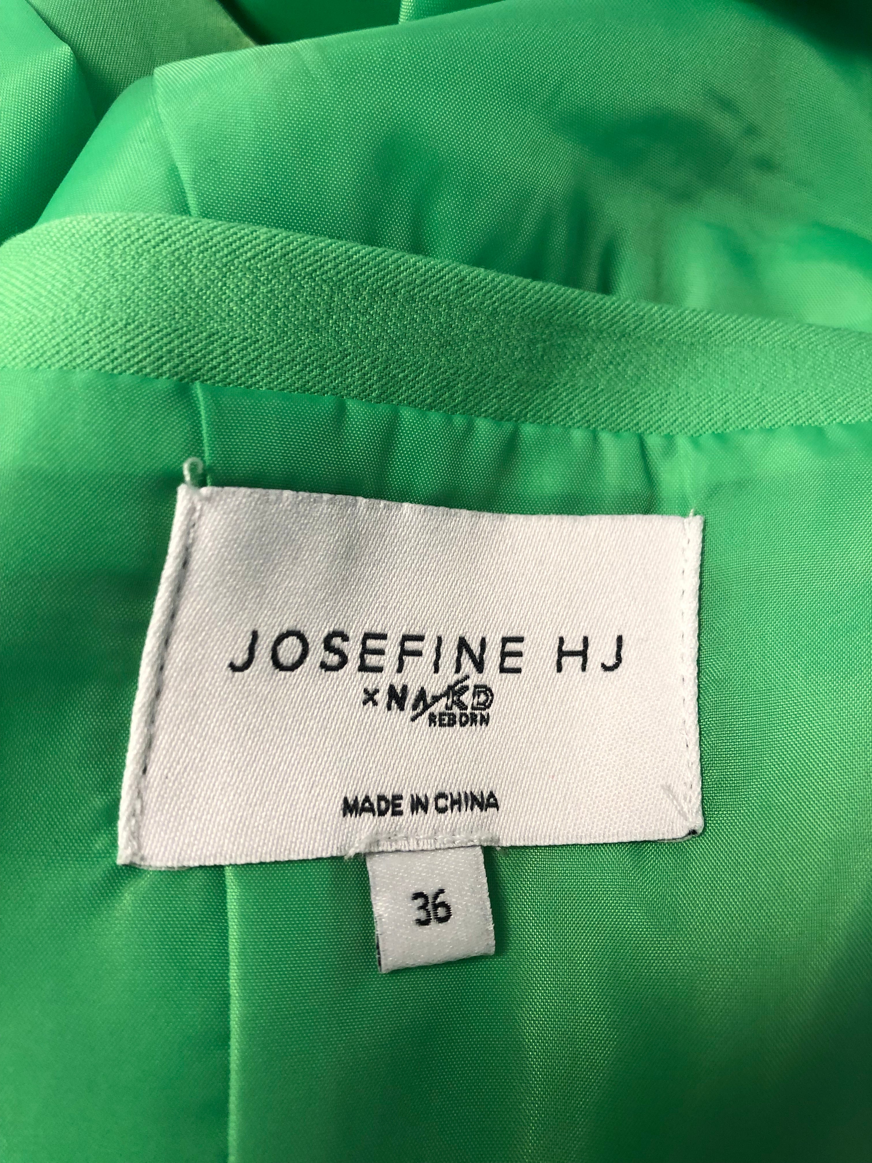 Josefine HJ x NAKD Blazer